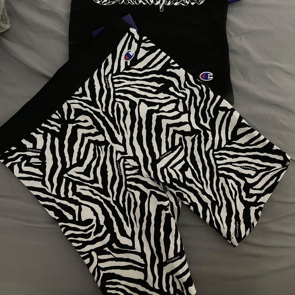 Two peice - Picture 2 of 2